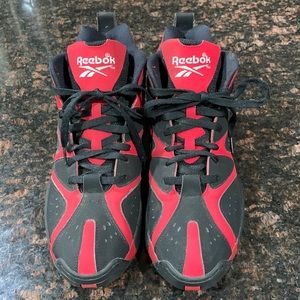 Reebok mens high top sneakers size 11 1/2